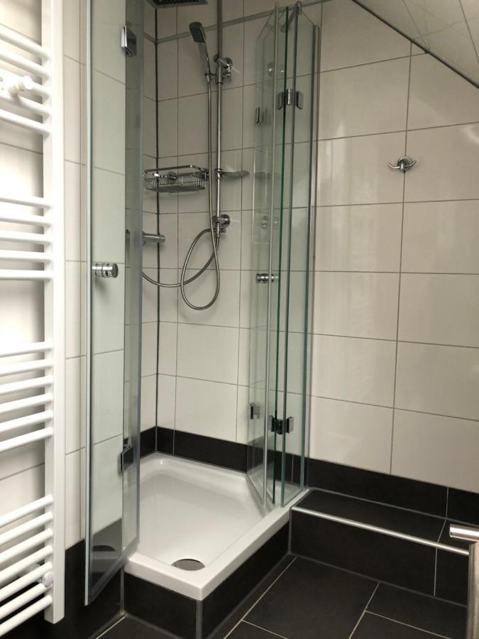 Schiller Pension Bielefeld Exteriör bild